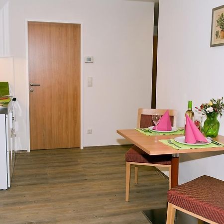 Ferienwohnungen - Boarding Wohnungen Sonnenhof Lenzing المظهر الخارجي الصورة